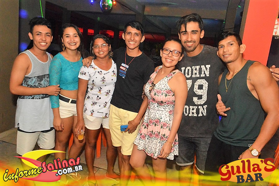 Pagodinho do Gulla’s Bar com Grupo Tom do Samba