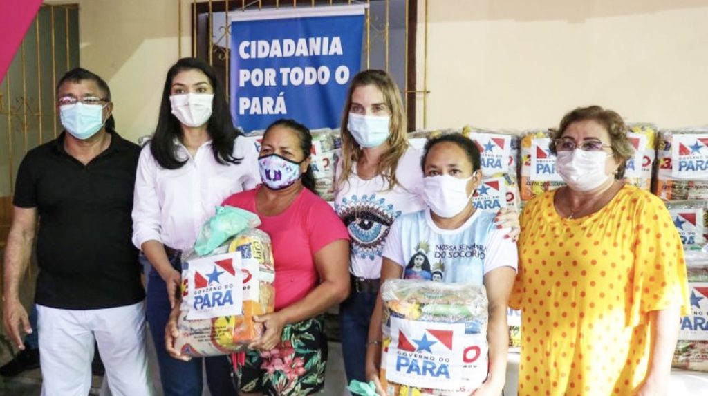 Governo do Pará contempla 100 famílias de Salinópolis com cestas de alimentos.