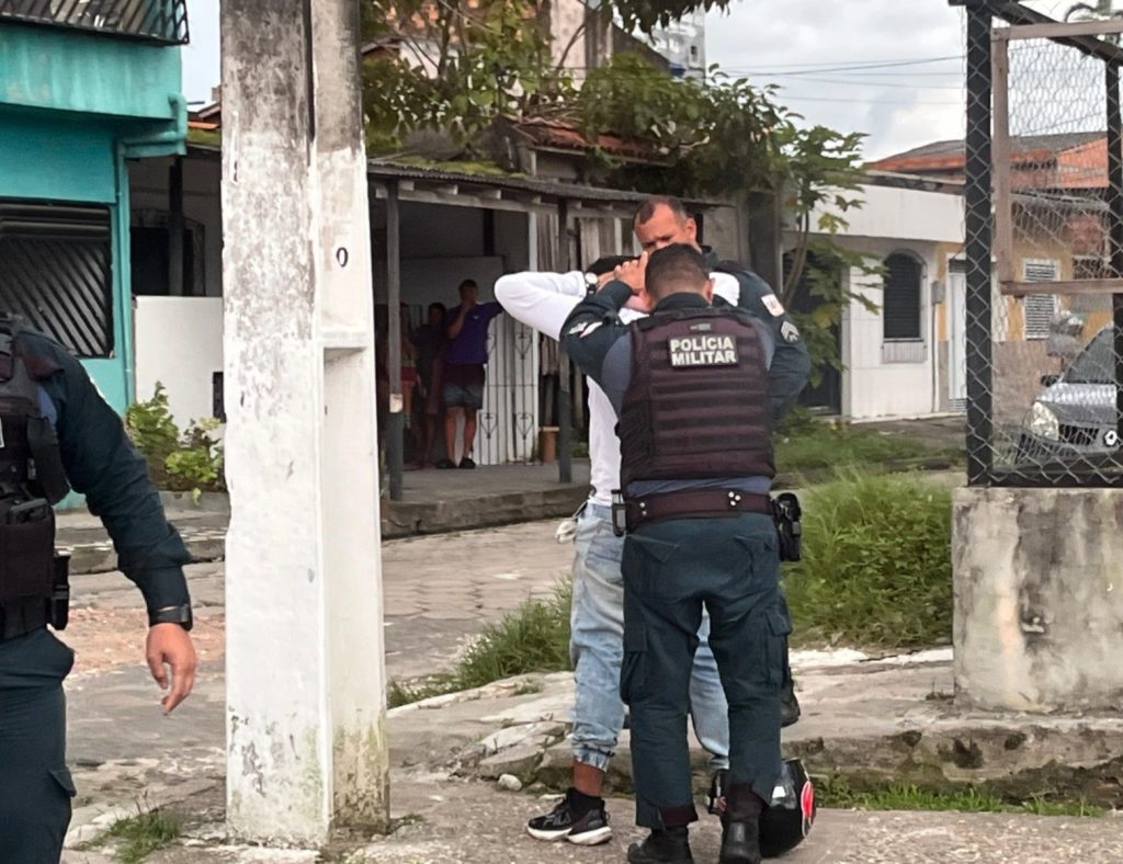 Torcedores entram em confronto antes da final do Re-Pa, em Belém