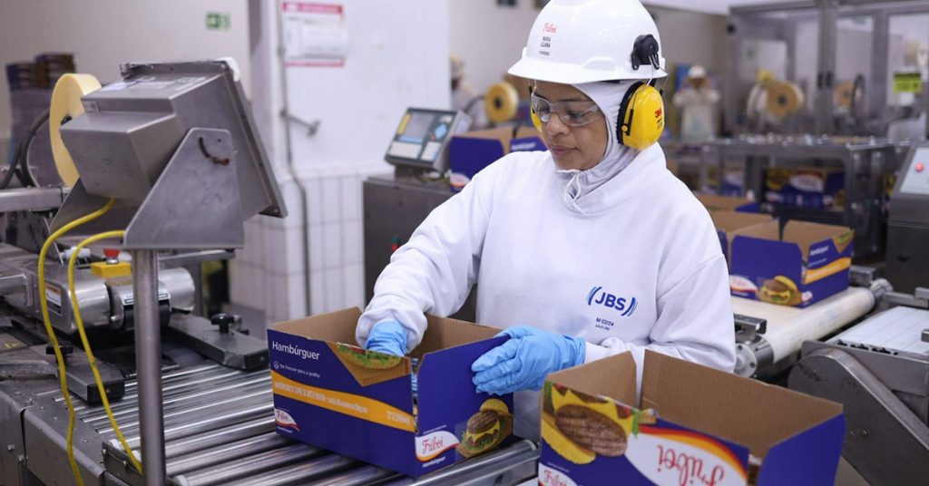 JBS abre novas vagas de emprego no Pará. Veja cargos e como se inscrever!