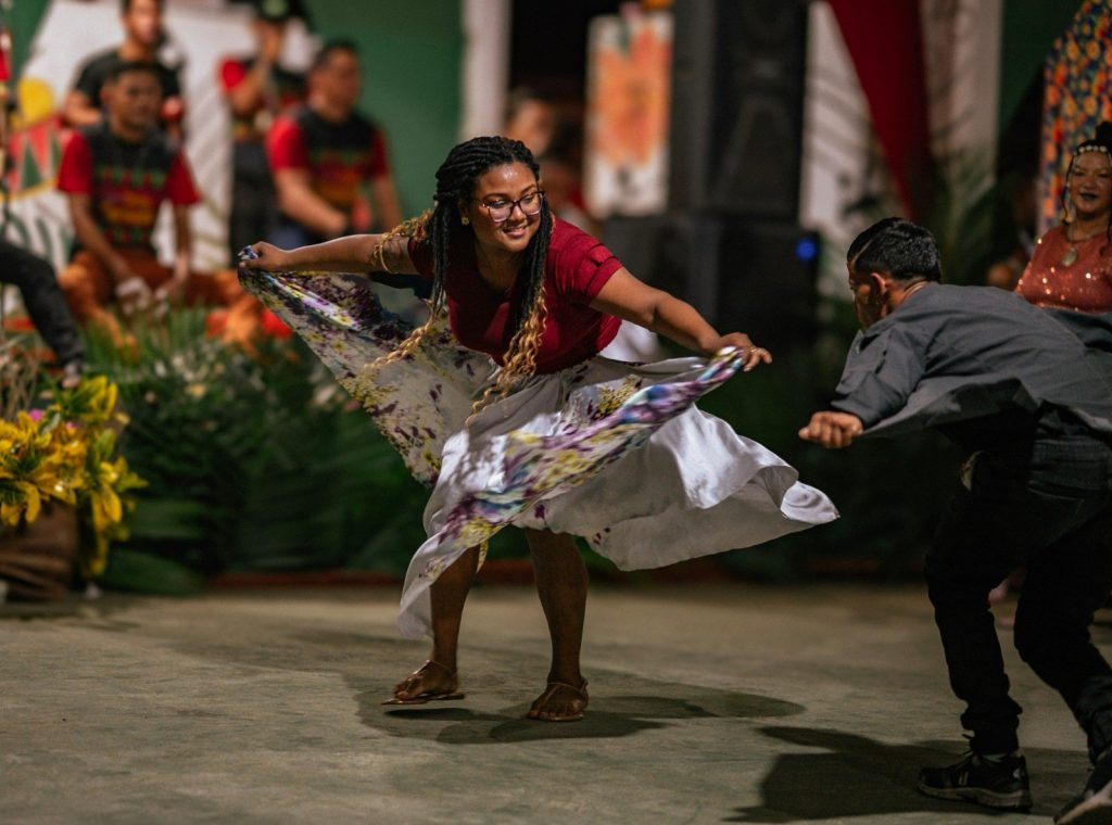 Agenda cultural: fim de semana tem Supla, espetáculo 'Três mulheres altas', Chiquita Verão e mais no PA